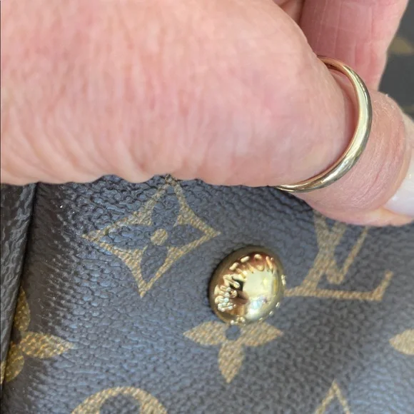 🎉EXCELLENT LOUIS VUITTON SHOULDER BAG! - Picture 9 of 14